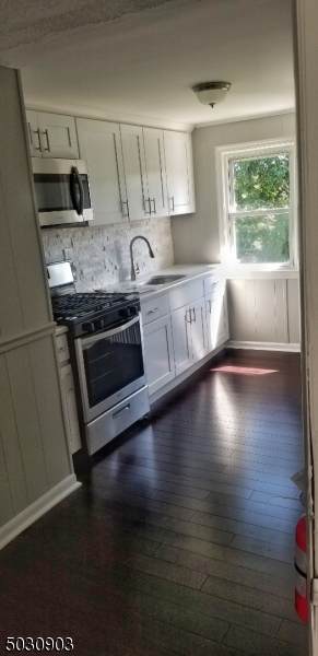 26 N 7Th Ave - Photo 1