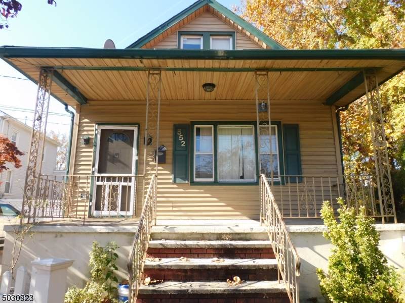 552 Mcbride Ave - Photo 1