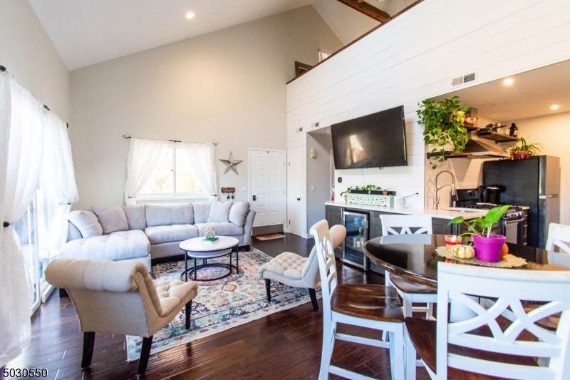 1 Sundance Unit 2 Ct - Photo 1