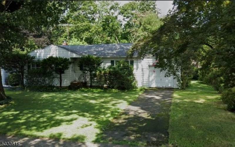 576 Greenbrook Rd - Photo 1