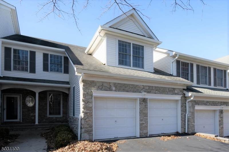 64 Westgate Dr - Photo 1