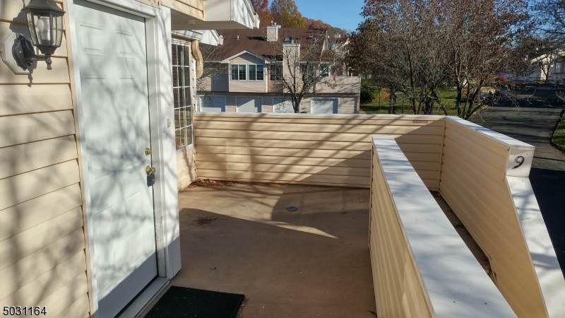 9 Wendover Court - Photo 1