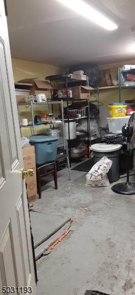 543 Elizabeth Ave - Photo 1