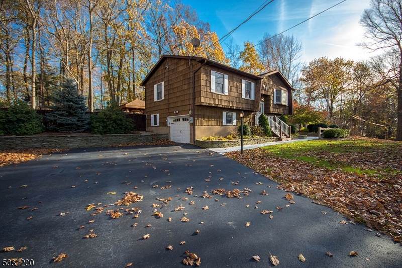 2 Evergreen Rd - Photo 1