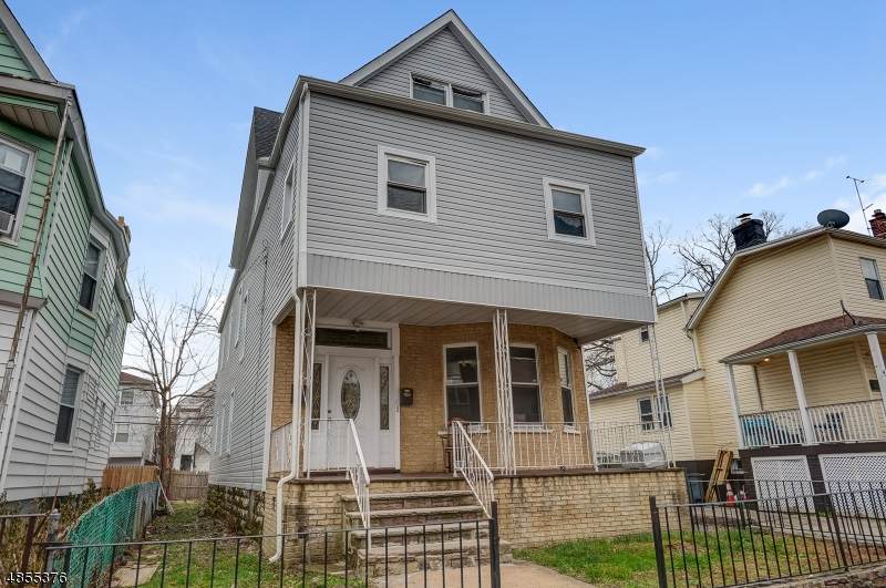 38 Cambridge St - Photo 1