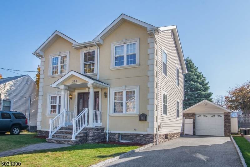 304 Lanza Ave - Photo 1