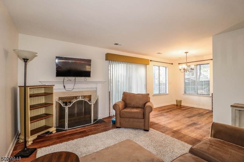 31 Ray Ct - Photo 1