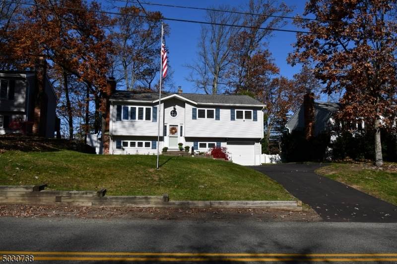 21 Old Middletown Rd - Photo 1