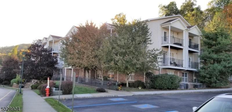 39 Mountainview Ct - Photo 1