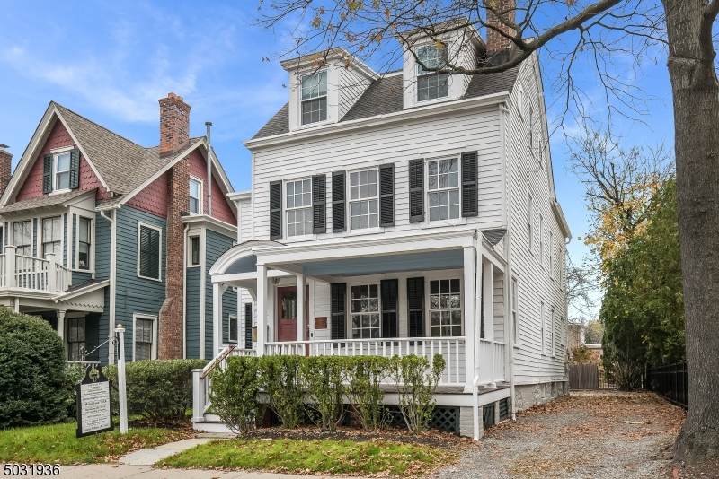 13 James St - Photo 1
