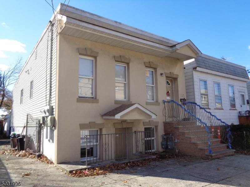 125 Harper Ave - Photo 1