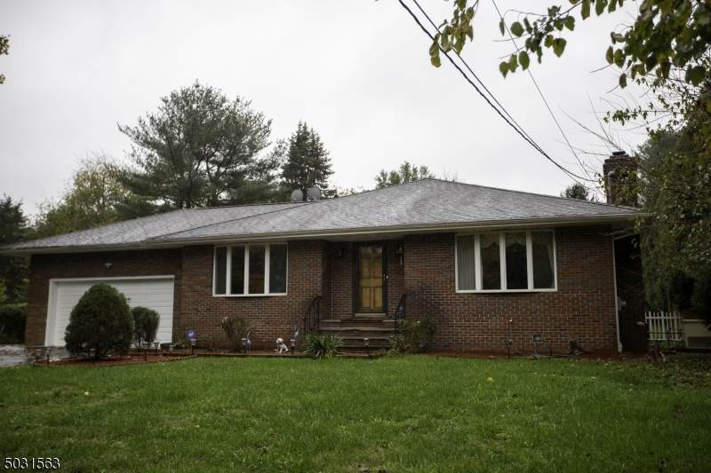 85 Claremont Rd - Photo 1