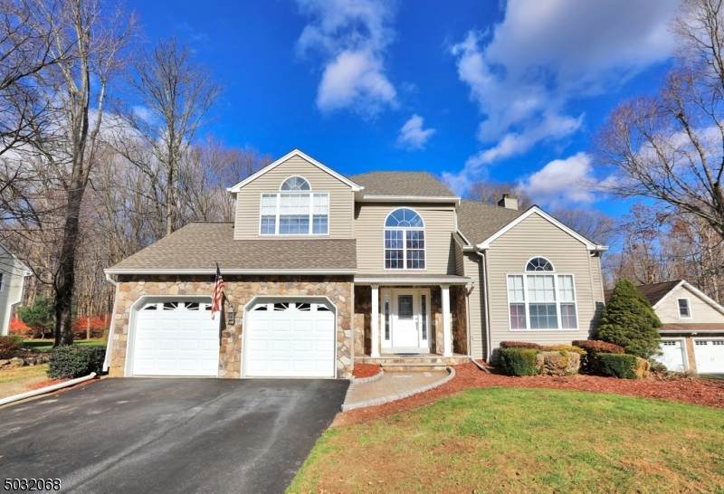 11 Jessica Ct - Photo 1