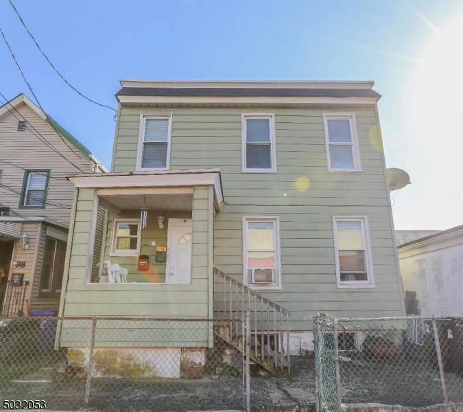 86 Thomas St - Photo 1