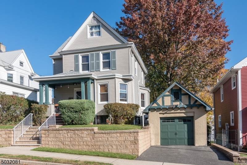 259 Franklin Ave - Photo 1