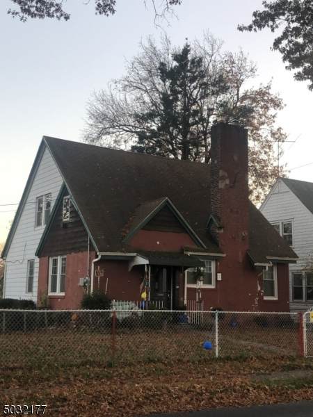 300 Hollywood Ave - Photo 1