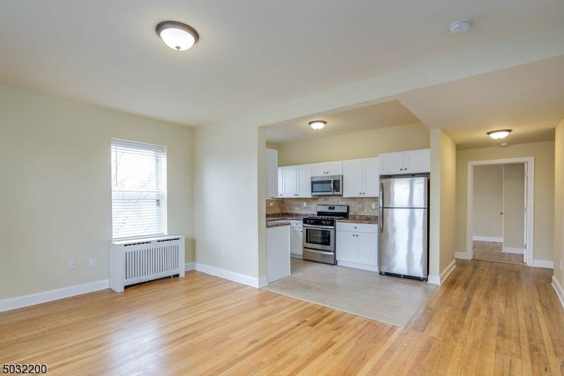 14 Evelyn Pl - Photo 1