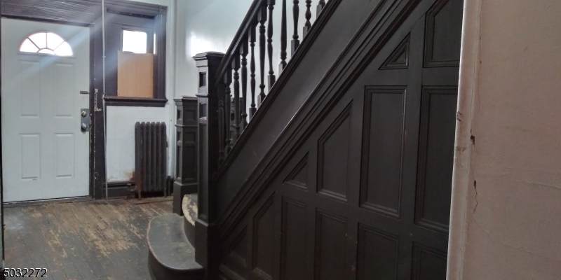 25 N 7th St - Photo 1