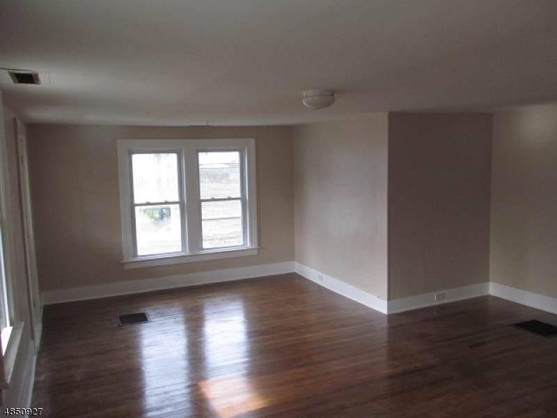 6 Main St - Photo 1