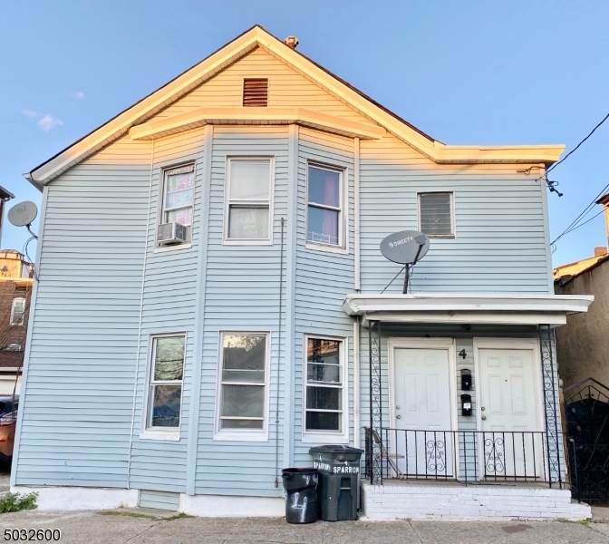 9 Sparrow St - Photo 1
