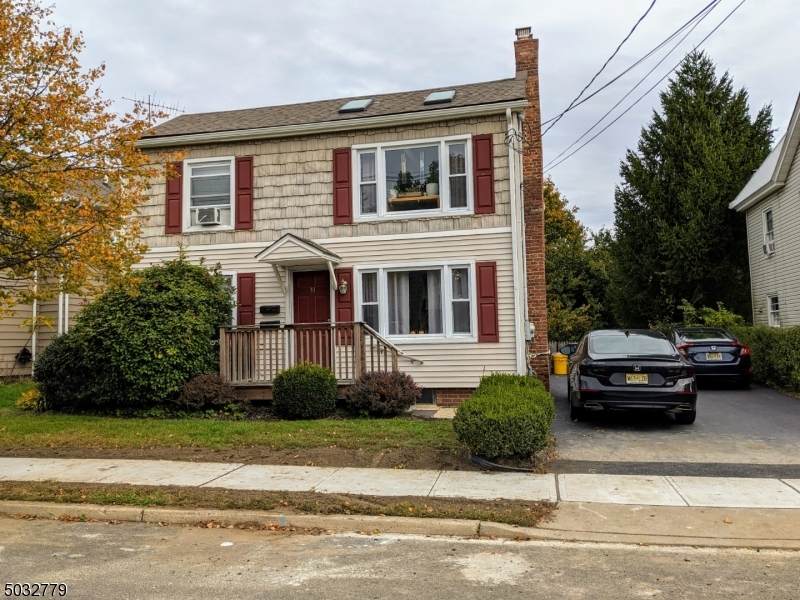 33 Prospect Ave - Photo 1