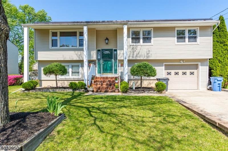 24 Martin St - Photo 1