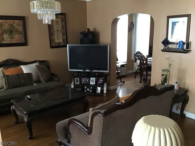 47 Garrison Ave - Photo 1