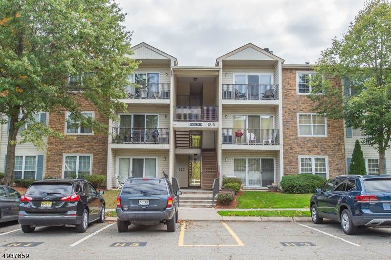 259 Robertson Way - Photo 1
