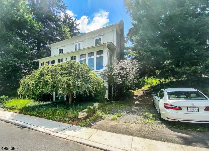 78 Washington Ave - Photo 1