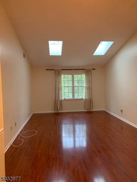 34 Smithfield Ct - Photo 1