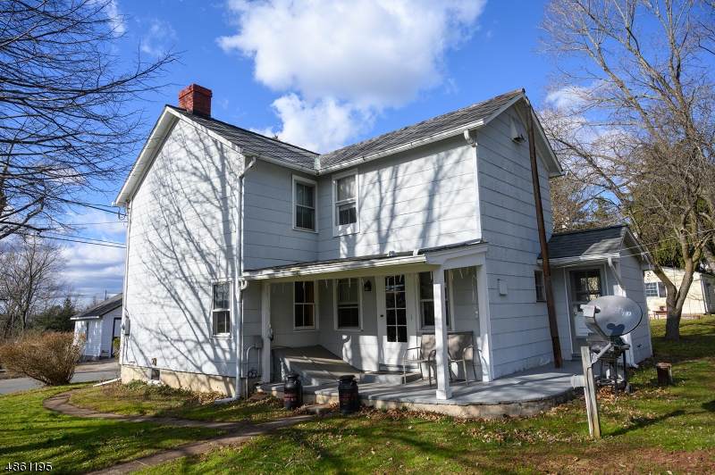 4 Hoffman Rd - Photo 1