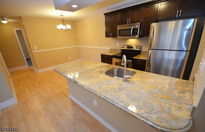 106 Aimwick Ct - Photo 1