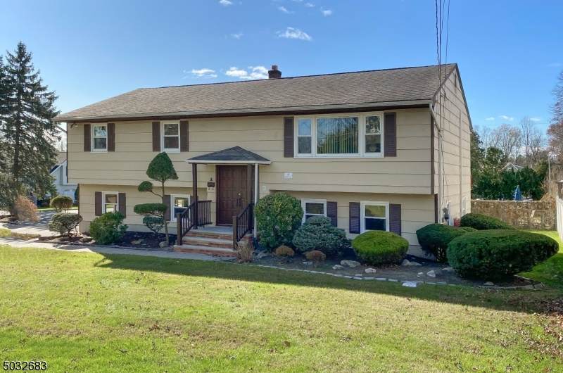 17 Rohn St - Photo 1