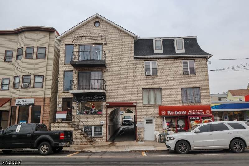 61 Wilson Ave - Photo 1