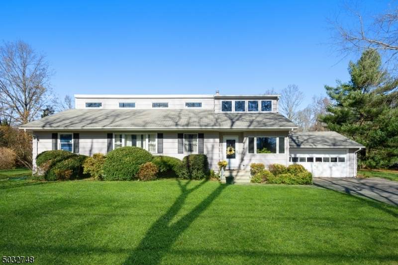 82 Cross Road - Photo 1