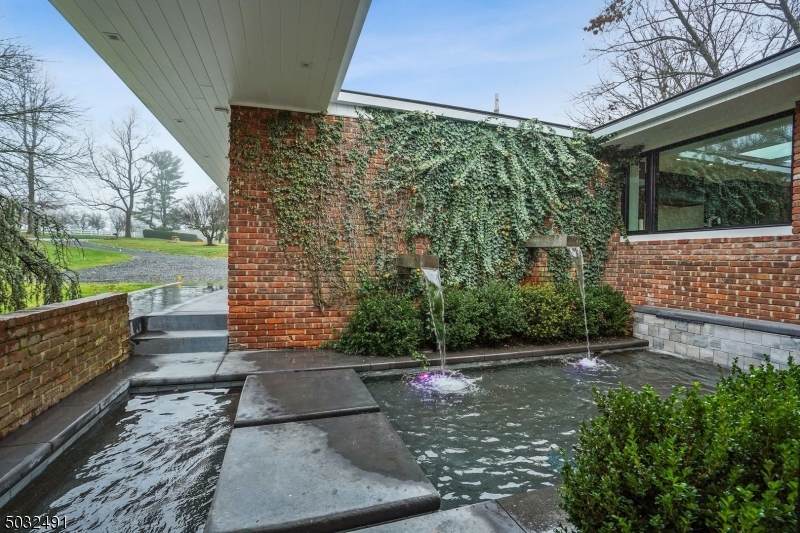 80 Chapin Road - Photo 1