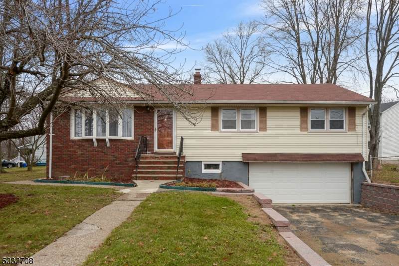 380 Old Bloomfield Ave - Photo 1