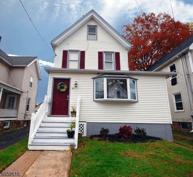 18 Stone St - Photo 1