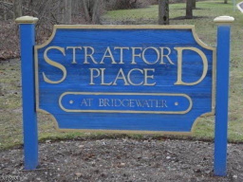 605 Stratford Pl - Photo 1