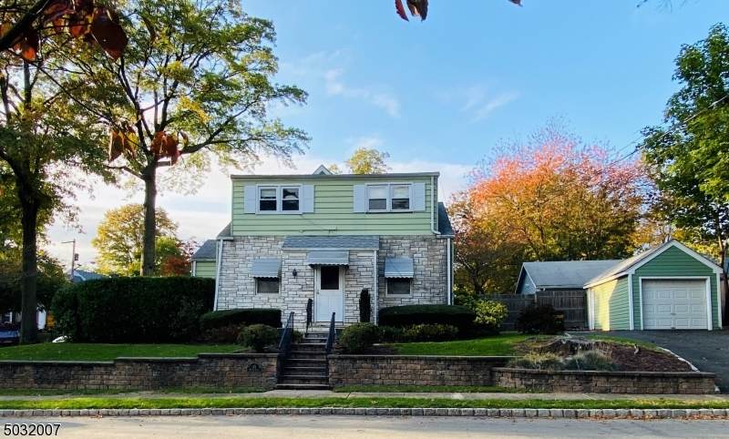 35 Milton St - Photo 1
