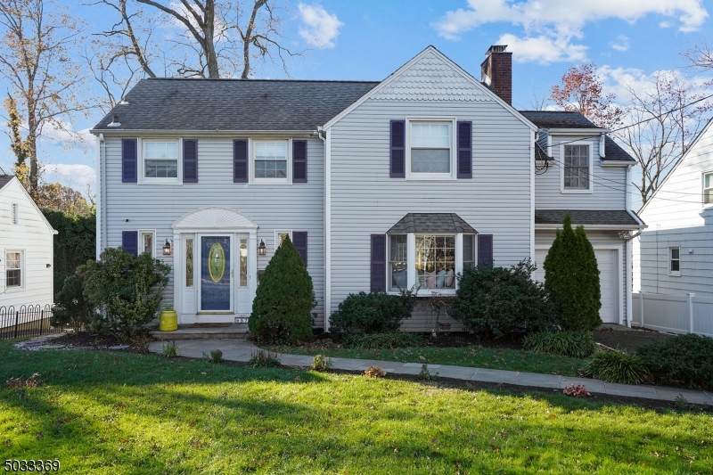 57 Park Ln - Photo 1