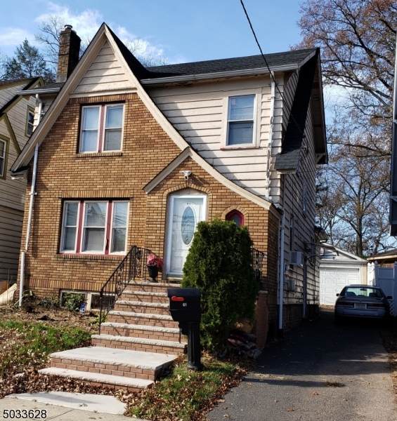 59 Tuxedo Pkwy - Photo 1