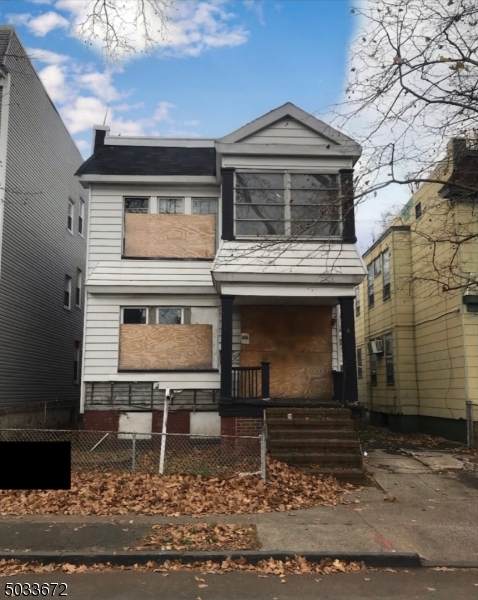 75 S 16Th St - Photo 1