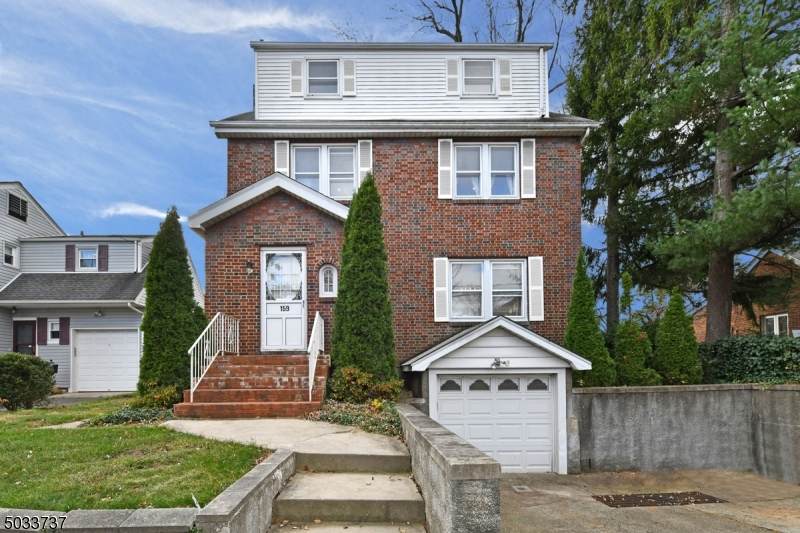 159 Arthur St - Photo 1