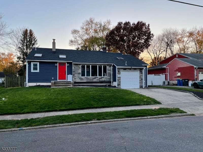 32 Arden St - Photo 1
