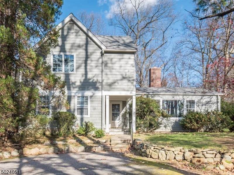 368 Roseland Ave - Photo 1
