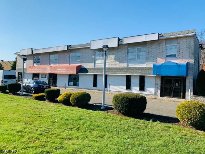 295 Rt 46 - Photo 1