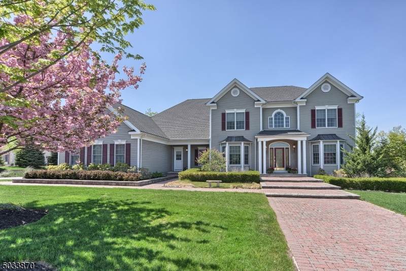 103 Finch Rd - Photo 1