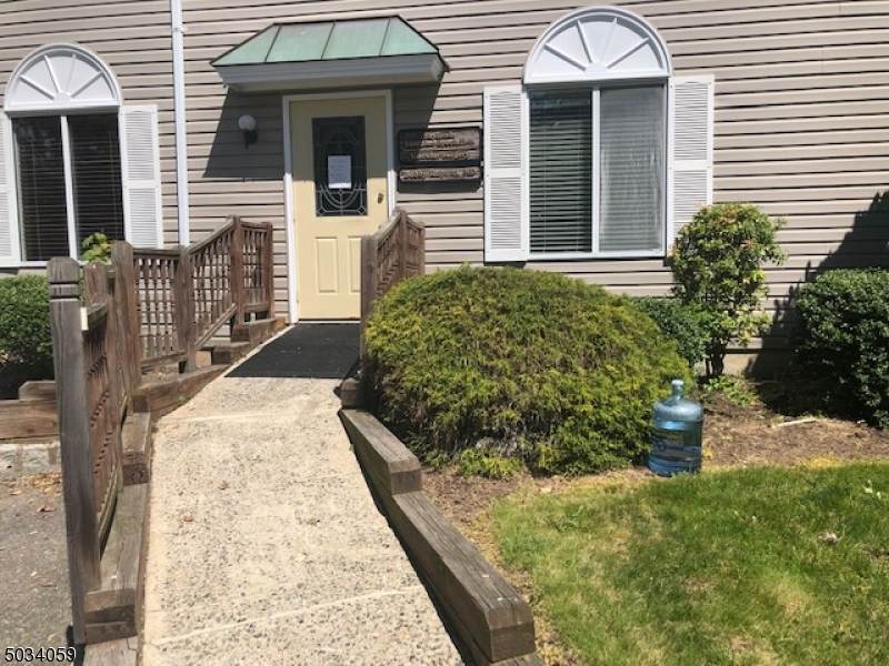 100 Mountain Ct - Photo 1