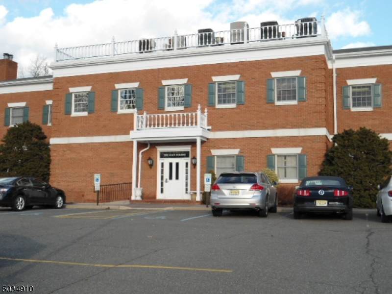 191 Godwin Ave - Photo 1